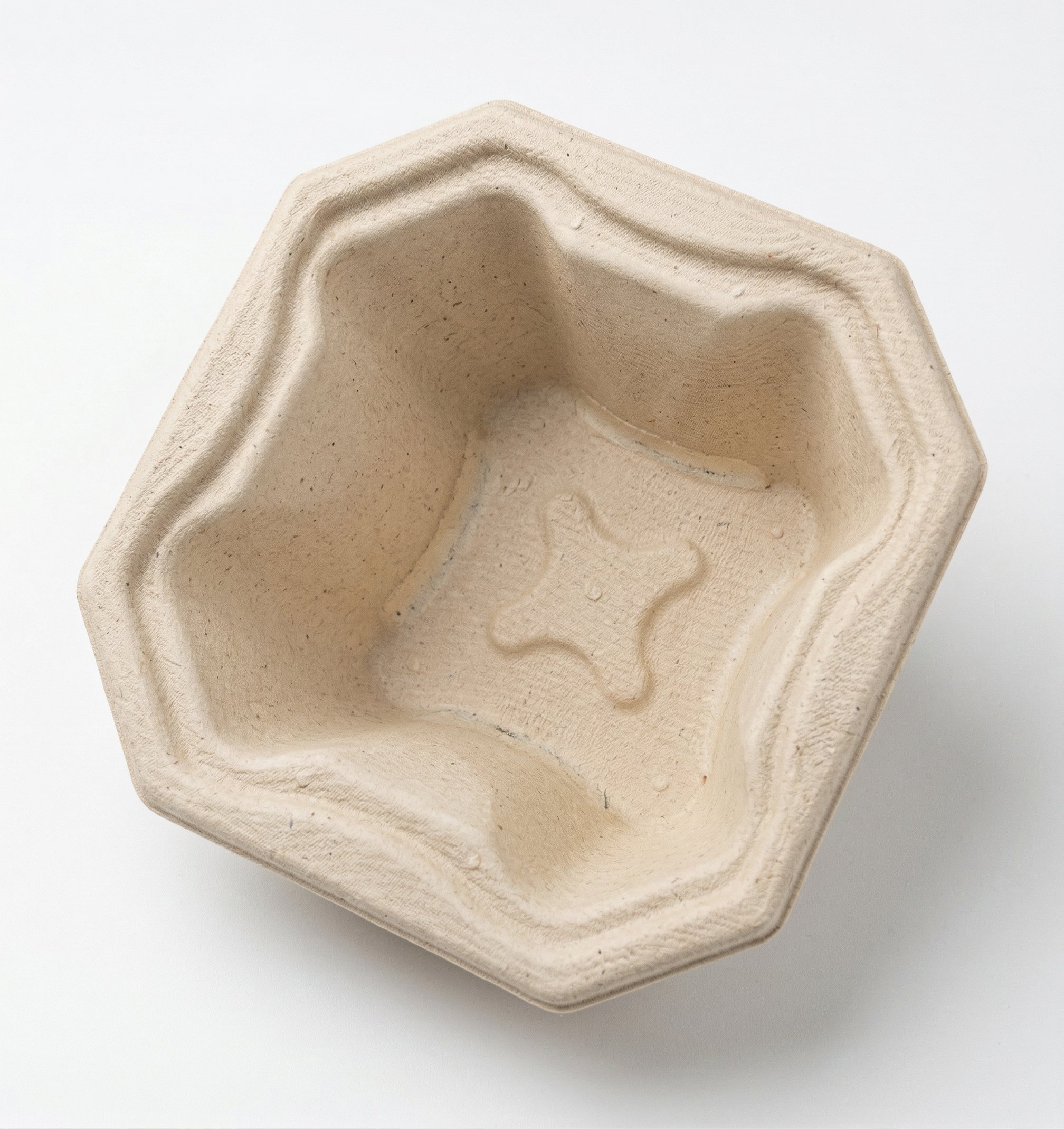 Molded drink cup carrier reference.